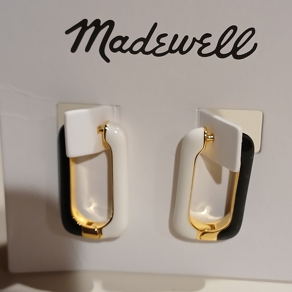 ๐โค๏ธMadewellโค๏ธ Beautiful Antique Cream Colorblock Hoop Earrings โค๏ธ๐ - Picture 6 of 7